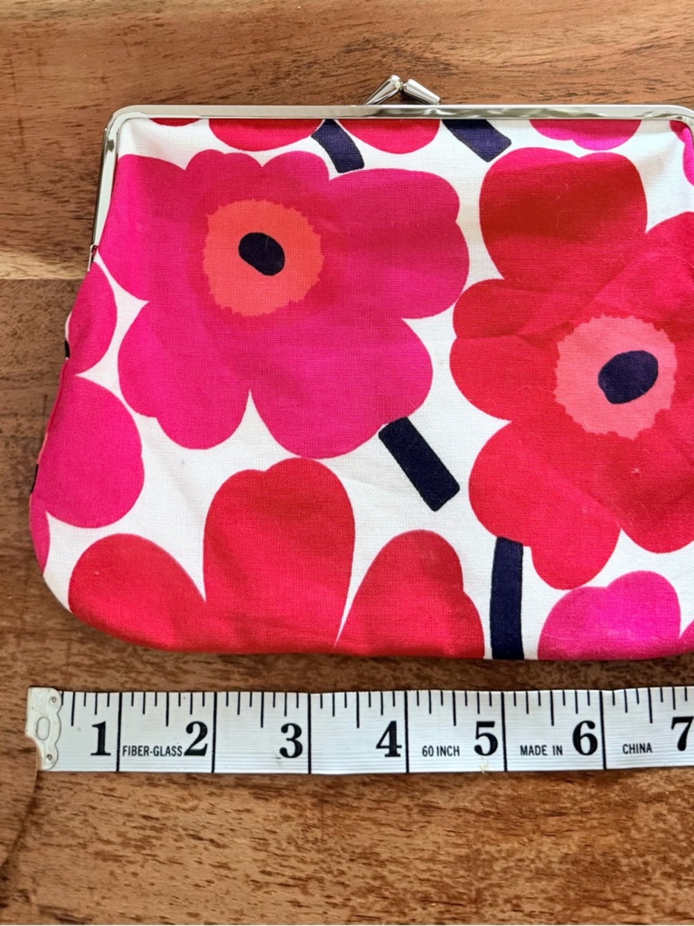 Marimekko Unikko Poppy print Pink and White Floral Kiss-Lock Clasp